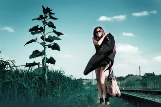 ���α�����������Ƶ����2015�й�������ϵ�л��ʽ����...